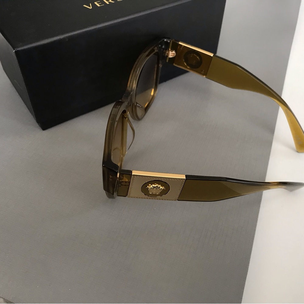 Versace Women's Sunglasses - Amber - Picture 4 of 8